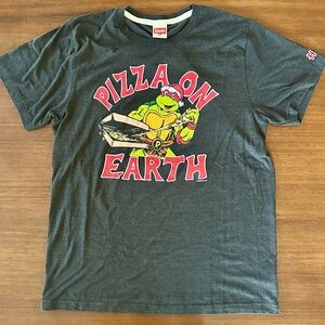 HOMAGE TMNT Raphael Christmas Pizza On Earth T-Shirt